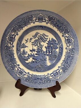 Set of 3 Vintage Blue and White Dinner Plate Blue Willow Pattern England 10in